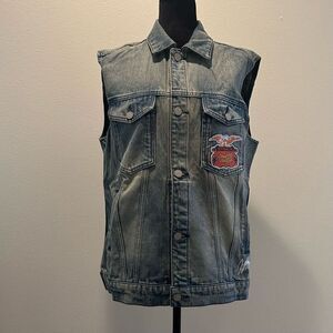 NWT Small Jeff Hamilton Sneaker Con Mens Limited Edition Denim vest.